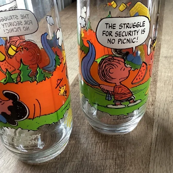 Vintage Charlie Brown Set of 3 Glasses Camp Snoopy Peanuts McDonalds 50s collect - Picture 5 of 10